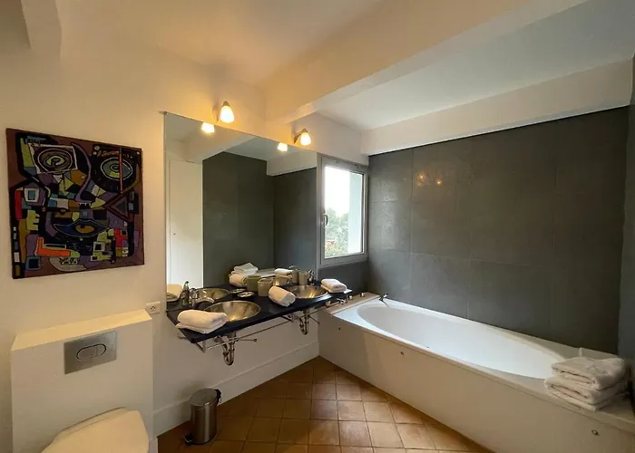 度假居 Maison Mediterraneenne Dans Les Pins, Mont Saint Clair Sete 塞特港