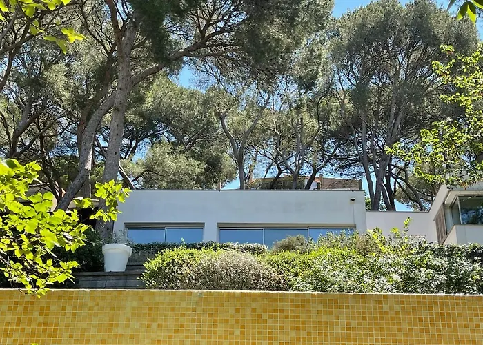 Maison Mediterraneenne Dans Les Pins, Mont Saint Clair Sete *