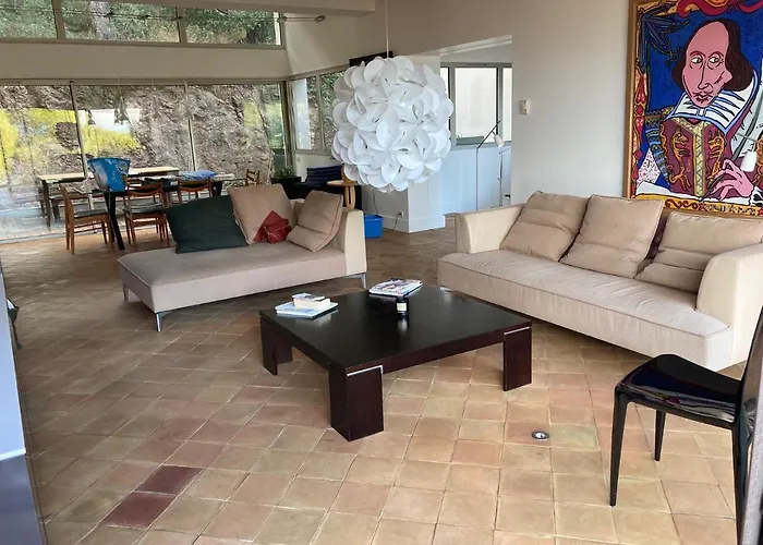 Maison Mediterraneenne Dans Les Pins, Mont Saint Clair Sete * Сет